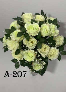Штучний букет A-207, Бутони двоколірних троянд  