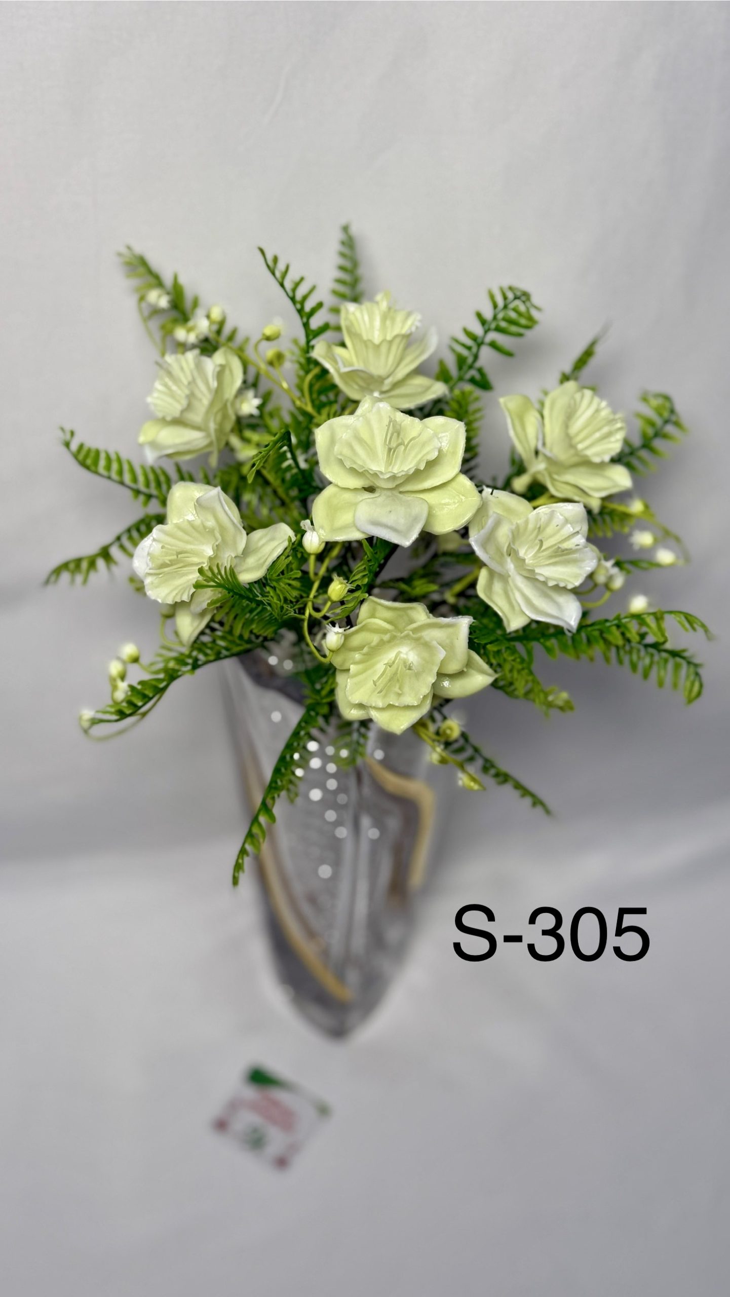 Штучний букет S-305, Еустоми з декором