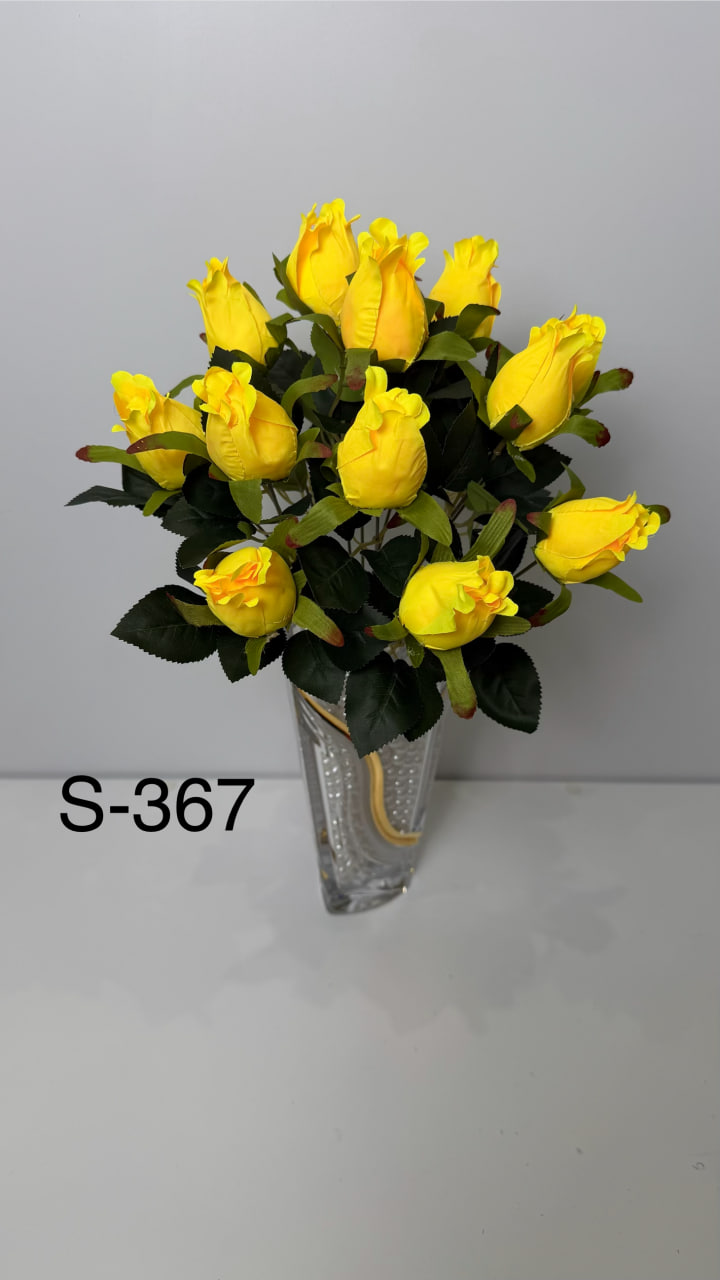 Штучний букет S-367, Бутони троянд