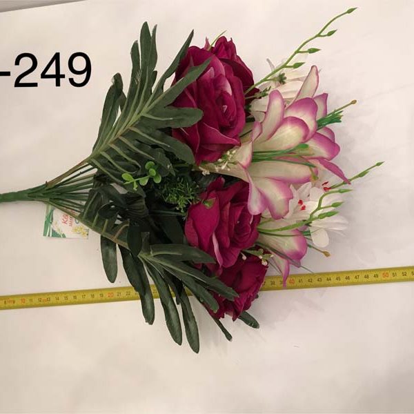 Искусственный букет A-249 «Розы с трубчатыми лилиями»  