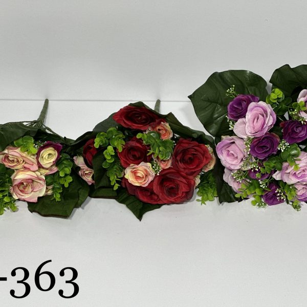 Штучний букет A-363, Троянди та самшит  