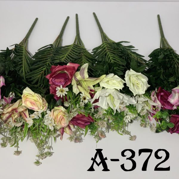 Штучний букет A-372, Відкриті лілії та троянди  