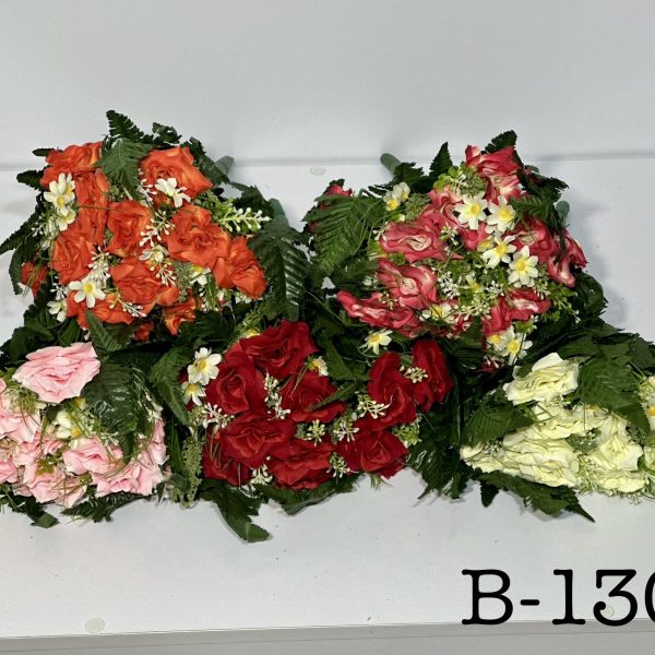 Искусственный букет B-130, «бархатные розы с папоротником»  