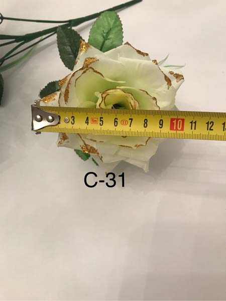 Искусственный букет C-31, роза с золотым напылением, остролистая  