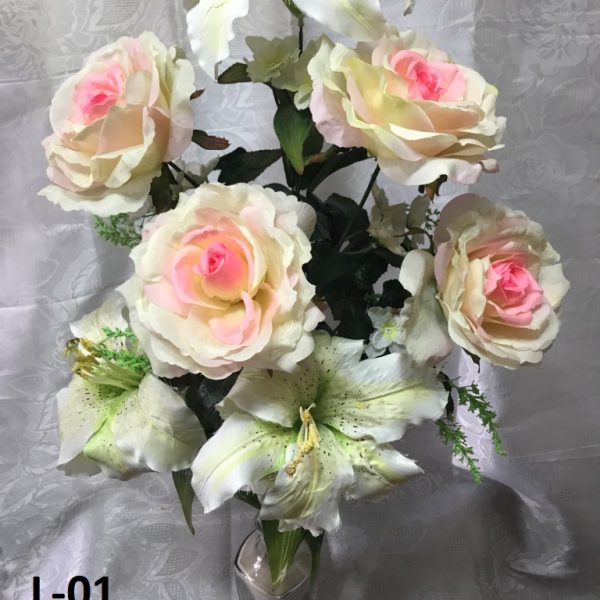 Искусственный букет L-01, роза с лилией и лопух  