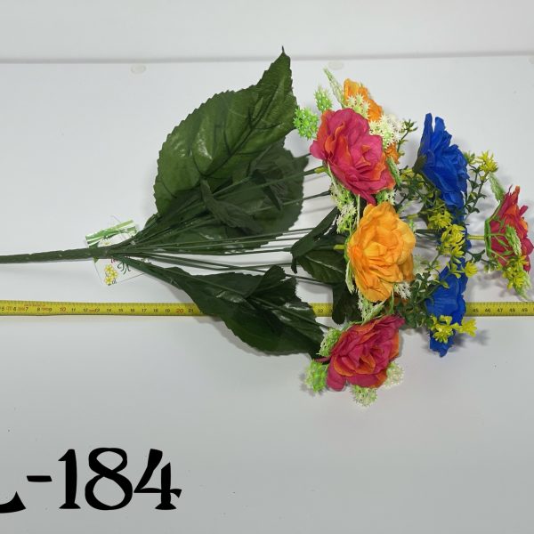 Штучний букет L-184, Триколірний букет троянд із зеленню  