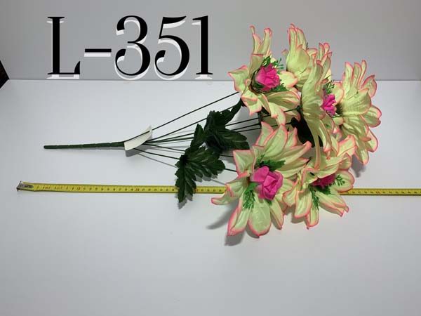 Штучний букет L-351, Квіти із серединкою у вигляді трояндочки  