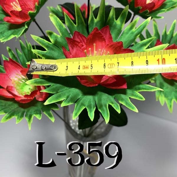 Штучний букет L-359, Букет квітів на листочках  