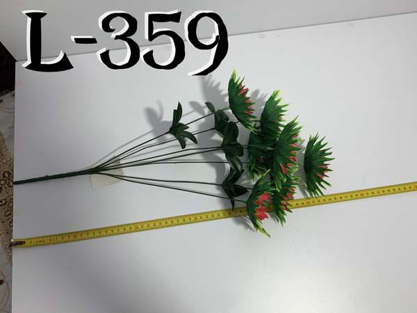 Штучний букет L-359, Букет квітів на листочках  