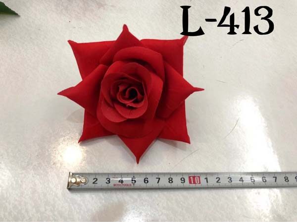 Штучний букет L-413, Оксамитові троянди із гострими пелюстками  