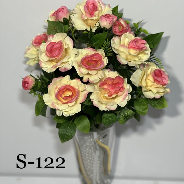 Штучний букет S-122, Відкриті бутони троянд  