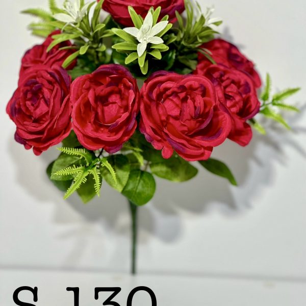 Штучний букет S-130, Відкриті бутони троянд з польовими квітами  