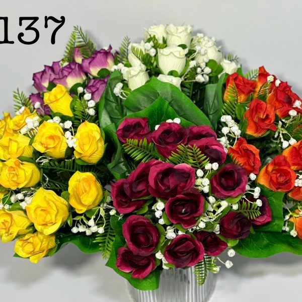 Штучний букет S-137, Троянди з гіпсофілами  