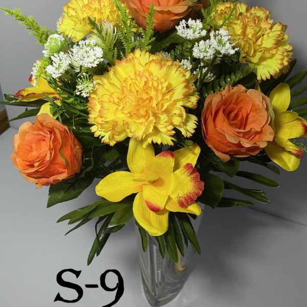 Искусственный букет S-9, Каттлеи, розы и гвоздики  