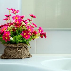 flo 28 300x300 - Искусственные цветы в домашнем интерьере